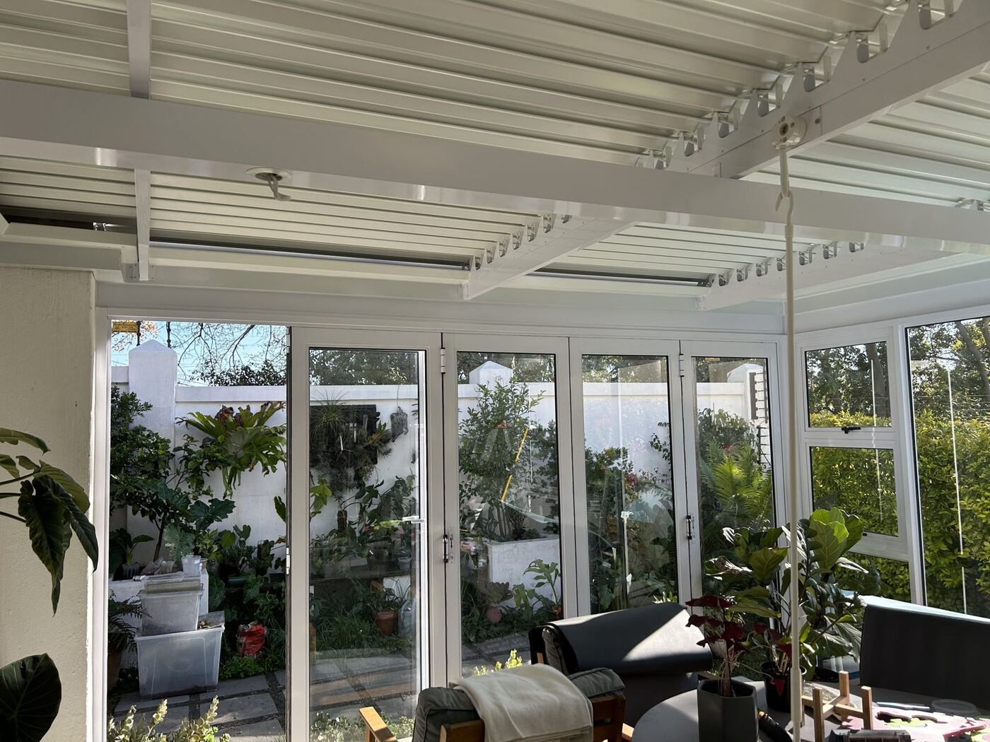 White Louvre System, Constantia — view 2.